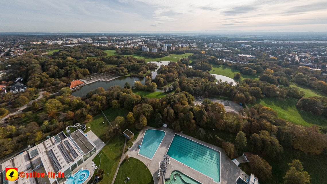 03.11.2022 -  Ostparksee mit Umgebung in Neuperlach